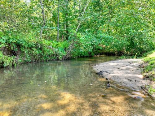 Meadow Creek in Morganton, USA