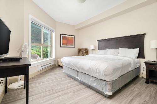 Scenic 3BR unit in Harrison in 哈里森溫泉