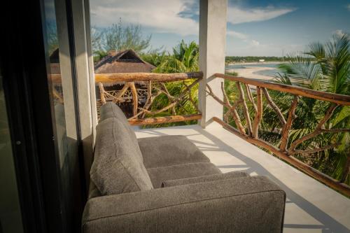 MUUN Beach Club in Santa Rita