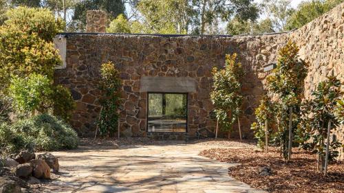 Flow Stone House Gisborne in Gisborne