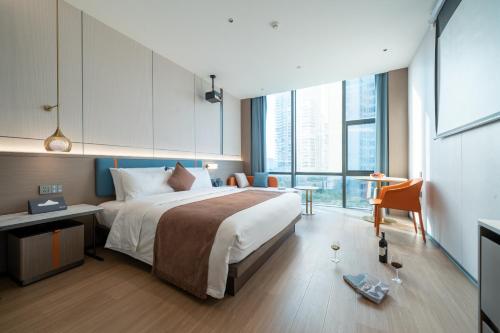 room detail thumbnail 1