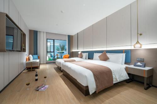 room detail thumbnail 0