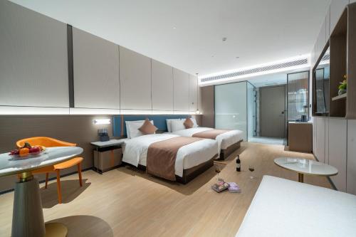 room detail thumbnail 1