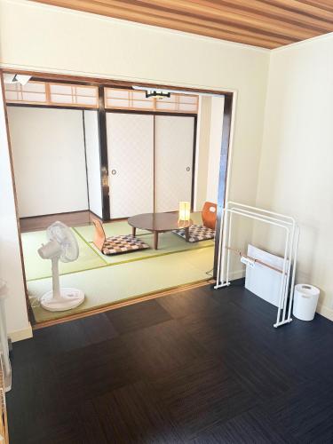 Oyadoya-Ebisu 202