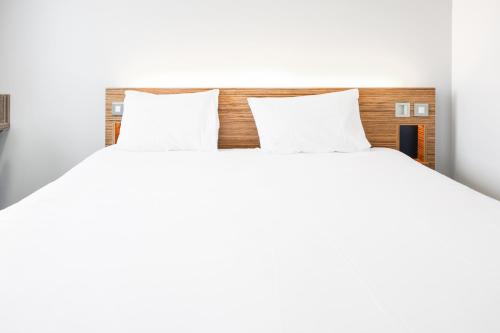 GO2 Lancaster Centre Hotel by OYO Room Type - Double Room