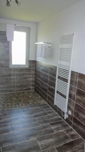 浴室, Traumwohnung im Dreiländereck (Traumwohnung im Dreilandereck) in 班德柏玲根