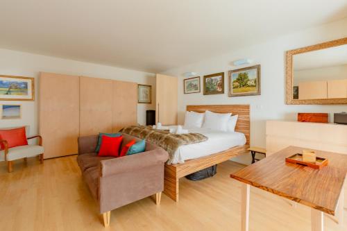 Refined 3BD Garden Retreat in the Heart of London - image 2