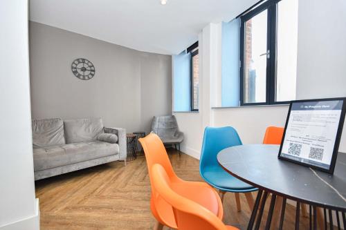Lovely 3BED Flat in Central Manchester w Security, Manchester