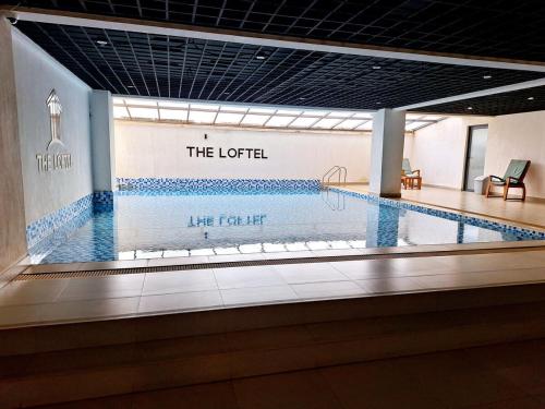 Piscine, Luxury studio At The Loftel ruaka in Ruaka