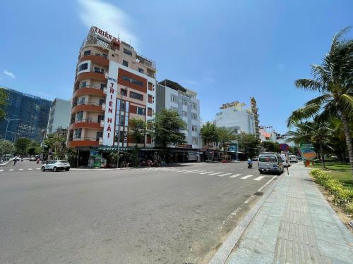 Ngoại cảnh khách sạn, Khách sạn Đông Tây Quy Nhơn (Khach san Đong Tay Quy Nhon) in Quy Nhơn (Bình Định)