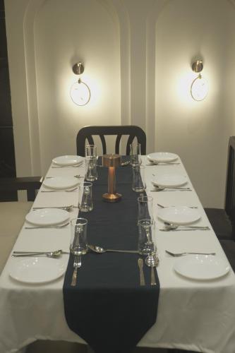 Hotel Decent in Barnala