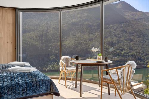 Вид, The Sognefjord Cabin in Согдал