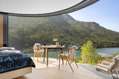 Вид, The Sognefjord Cabin in Согдал