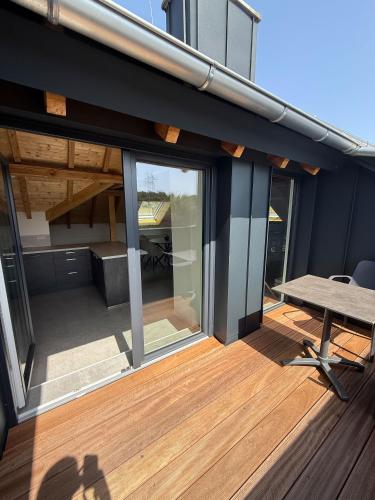 Neues, stilvolles Loft inmitten der Weinberge in 卡爾斯巴德