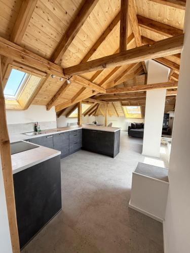 Neues, stilvolles Loft inmitten der Weinberge in 卡爾斯巴德