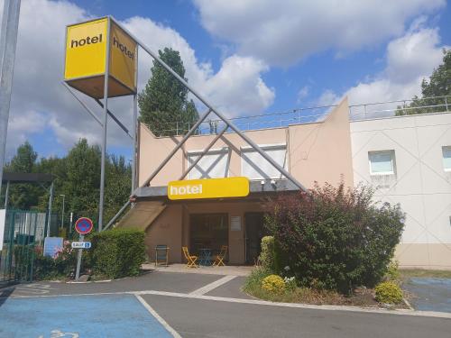 Unisotel Valenciennes EX-hôtel F1 3
