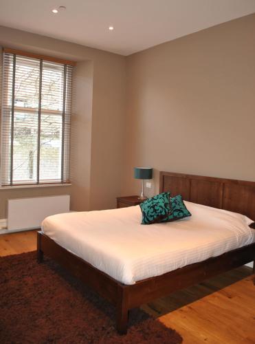Dreamhouse Apartments Glasgow West End - image 2