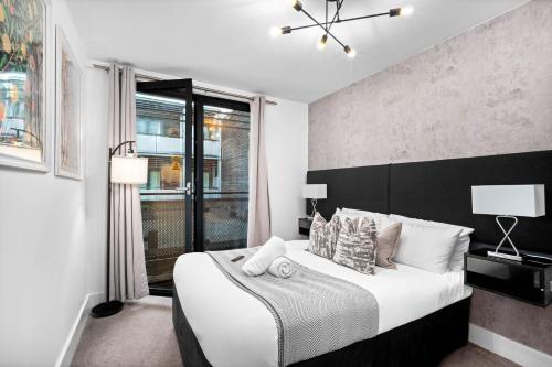 Chinatown Arcadian Apartment - Balcony Views & Private Parking - City Centre 16A, Birmingham (fotografie 2)