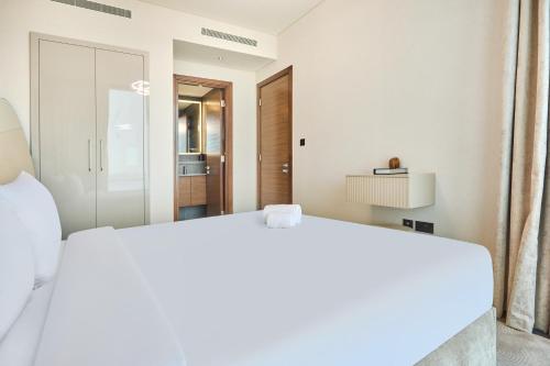 STAY BY LATINEM Luxury 1BR Holiday Home CA 1509 Near Downtown, Dubai (photo 7)