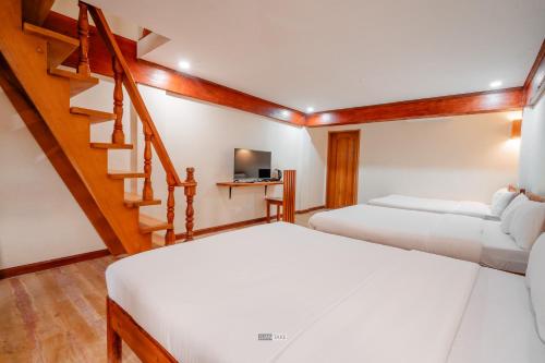 Tabularasa Palawan - T Luxury Boutique near Long Tengerpart