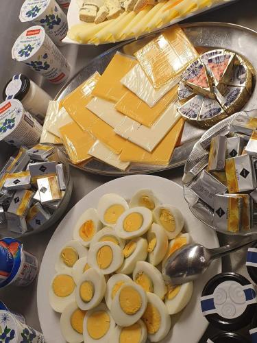 Ételek és italok, Hotel König Stefan (Hotel Konig Stefan) in Bad Deutsch-Altenburg