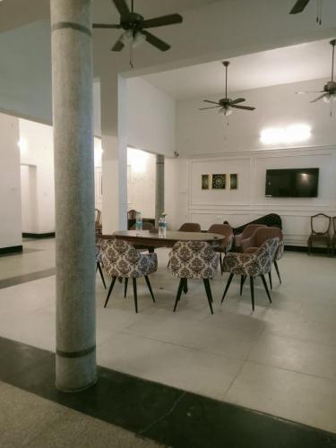 Hotel DR Inn