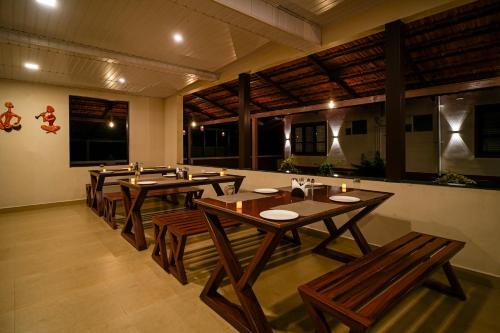Restorāns, Bhuthanakadu Retreat Homestay Chikamagalur in Mudigere