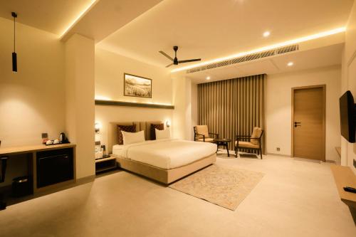 Hotel ADB Mansingh Inn, Rajkot (photo 8)