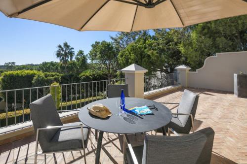 Belinha - PINHEIROS ALTOS in Ludo