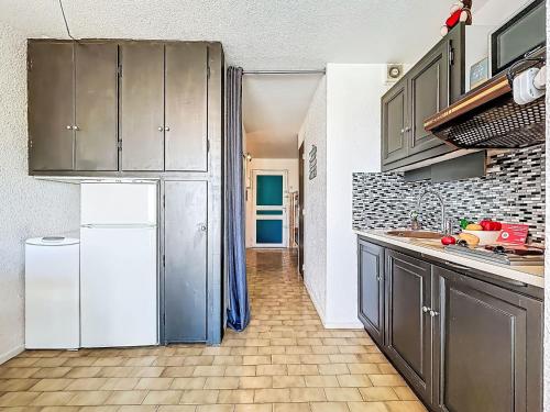 Studio Le Lagon Bleu-8 by Interhome in Le Grau-du-Roi