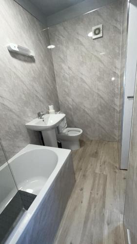 QueensBerry accommodation in Аннан