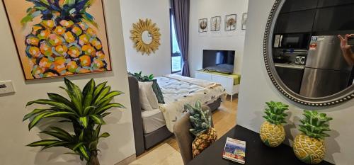 KL Bukit Bintang Condos with an Infinity Pool, Gym and Panoramic Views by Asian Cajun Vacations