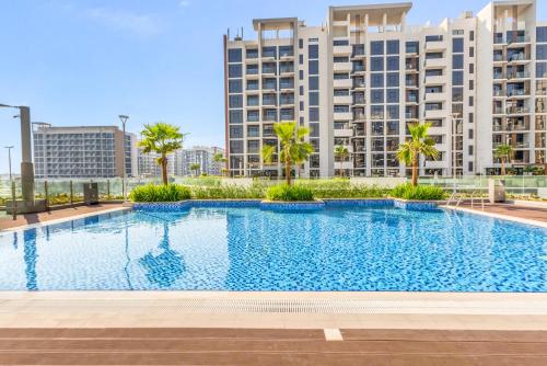 Elite Apartments in Meydan, Дубай