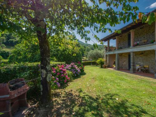 Holiday Home La Terrazza Rosata by Interhome in Camporgiano