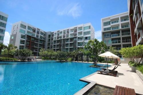 The Seacraze Hua Hin  Studio 5th Fl (by Montri C) photo