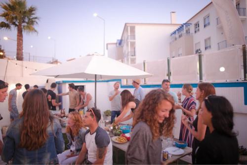花園, 艾裡塞拉飆網者巢穴酒店 - 新 (Surfer's Den Ericeira-NEW) in 埃里塞拉市中心