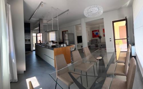 Villa Oasi Bonita a Mondello in مونديللو