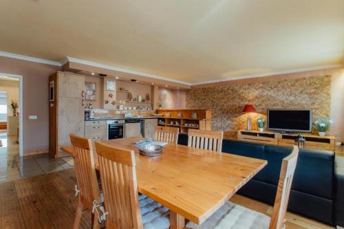 Appartement MONTY by MoniCare (Alpenresidenz Tirolia) in เลเนอร์