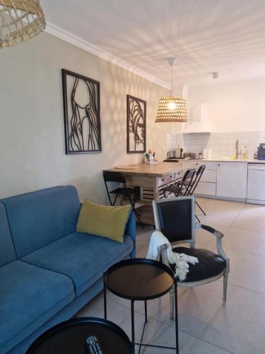 lasuita-exclusive suites ceserea-sunset suite in Κεσάρεια