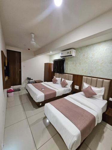 hotel leo, Rajkot (photo 5)