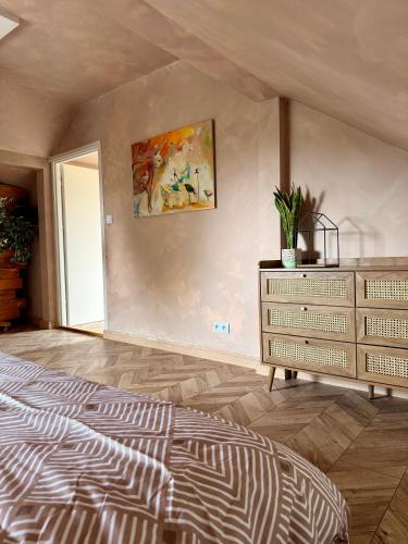 Apartament pod miastem