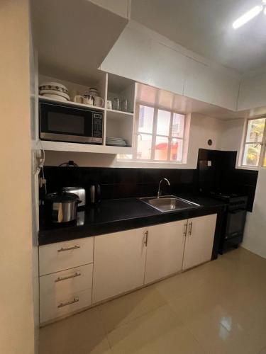 EL JONA DE RESIDENCIA in Matina Pangi