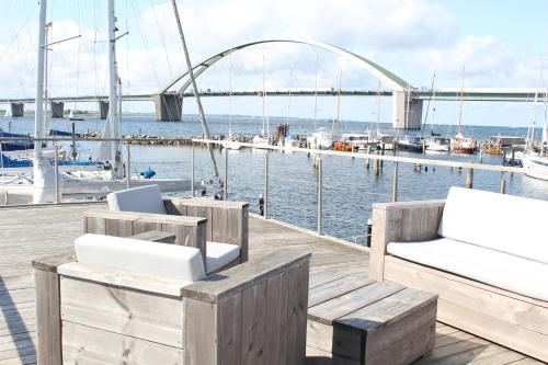 Surrounding environment, Hausboot TreibGut in Fehmarnsund