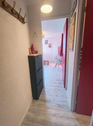 Le Studio du Queyras avec vue sur la montagne in Abrī