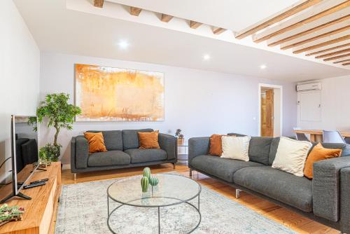 Downtown Seaview Apartment