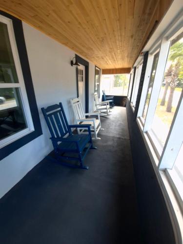 Zora's Sojourn in Other