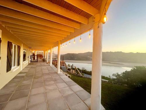 See Huis at Sedgefield Lagoon and Beach