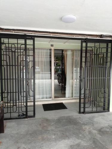 Newly Renovated Danau Kota Terrace House, Kuala Lumpur