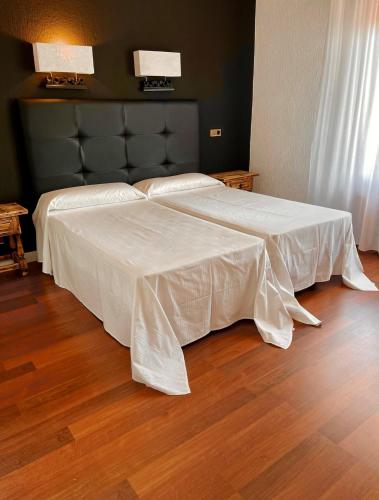 Hospedium Hotel Juan II Hotel de charme Pedrosa del Rey