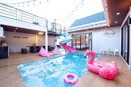 Miguel Pool Villa 2